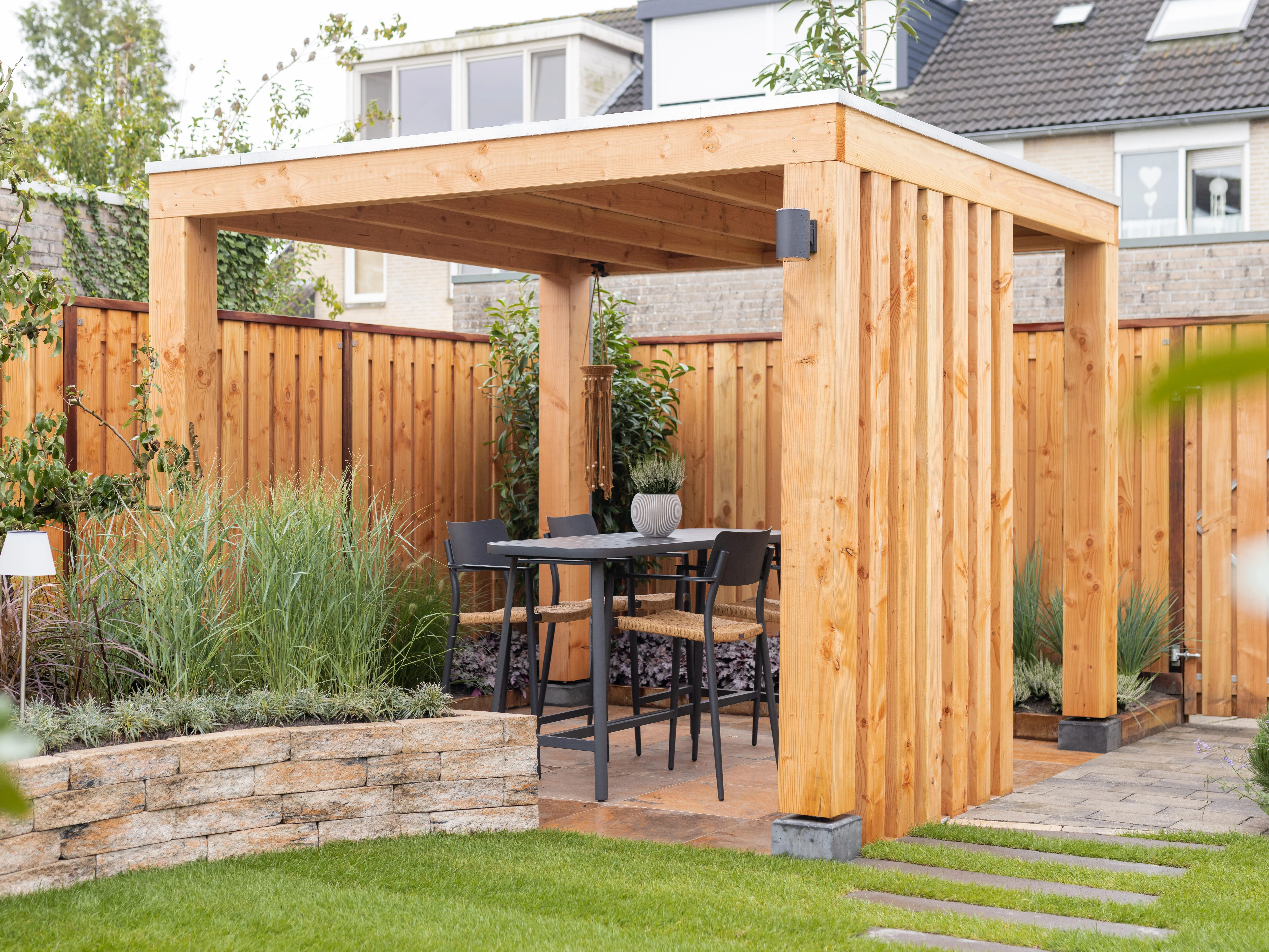 Douglas overkapping, 900 x 400, met achterwand en zijwand, Westwood Modern - Afbeelding 2